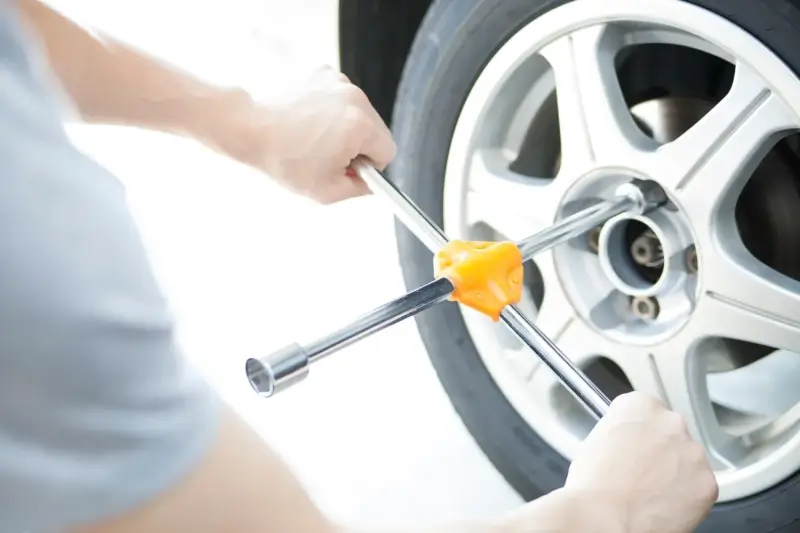 Kiedy należy wymienić opony?