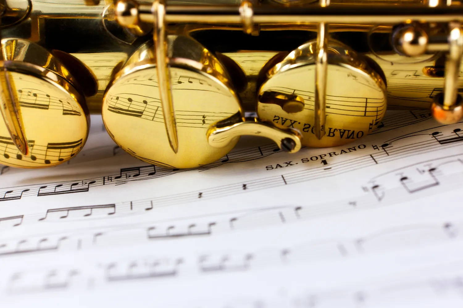 Jak prawidłowo trzymać saksofon?